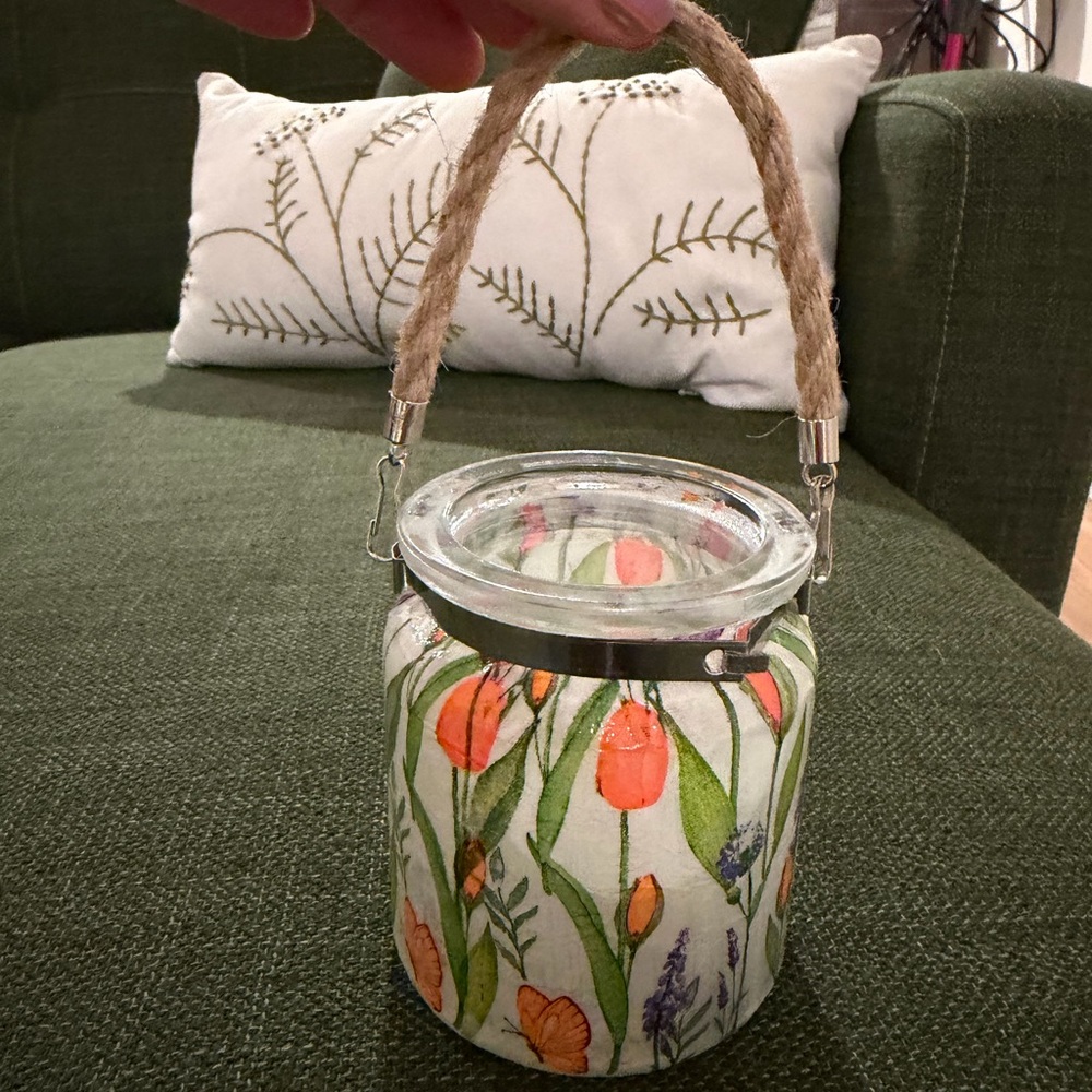 Handcrafted Floral Tulips Candle Holder